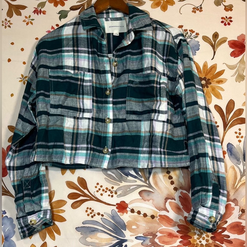 NWT Aeropostale S Green Cream Plaid Cropped Button Spring School Relaxed Shirt